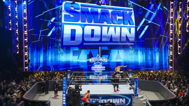 A look at the WWE SmackDown set from the crowd.